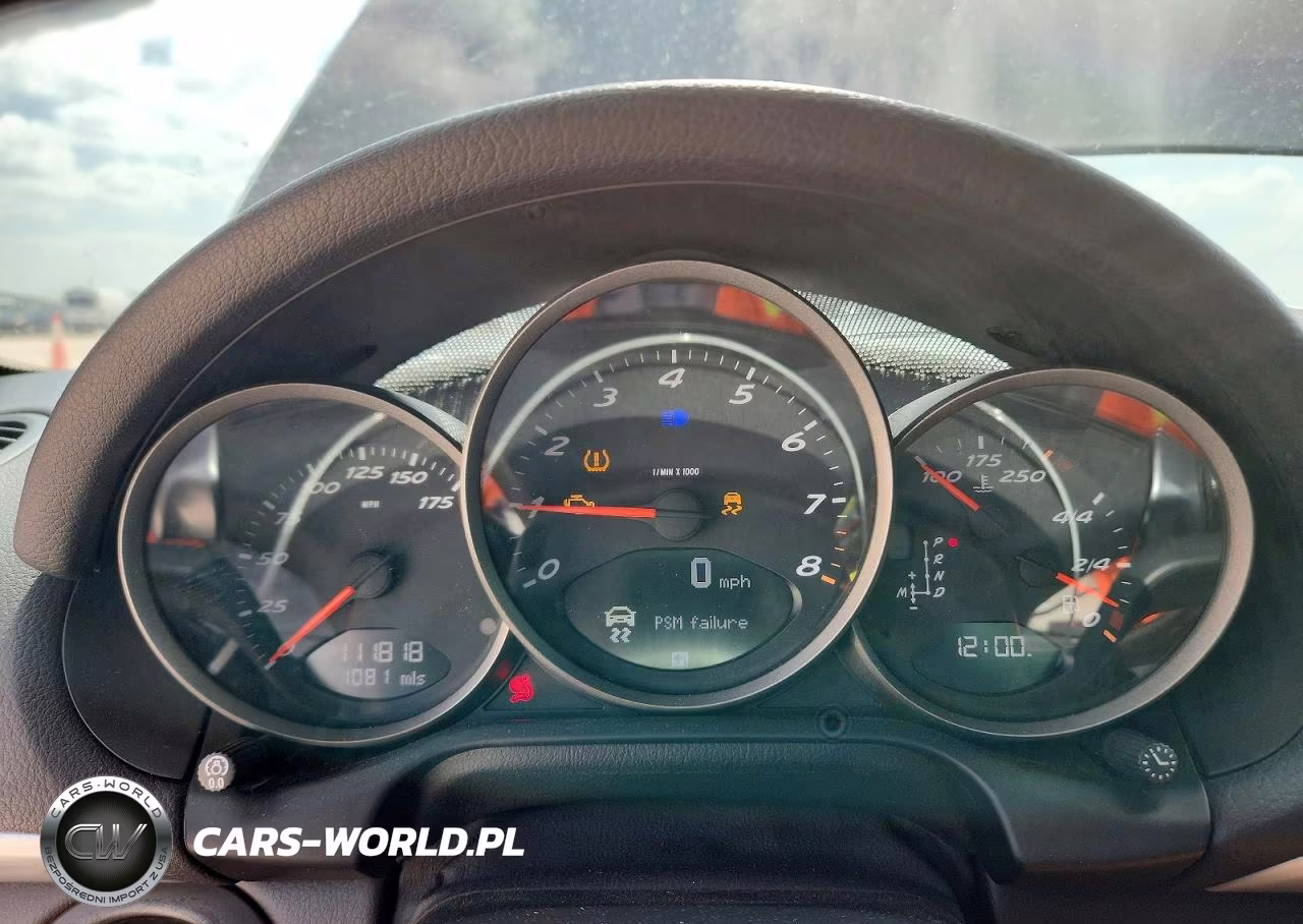 2012 Porsche Boxster VIN:WP0CA2A88CS710203 - 9