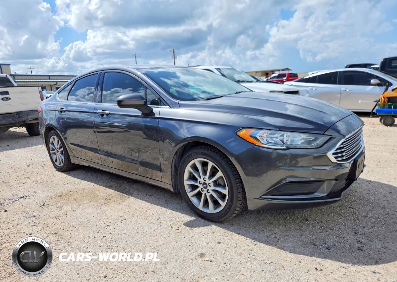 2017 Ford Fusion Se VIN:3FA6P0HD1HR366919 - 4