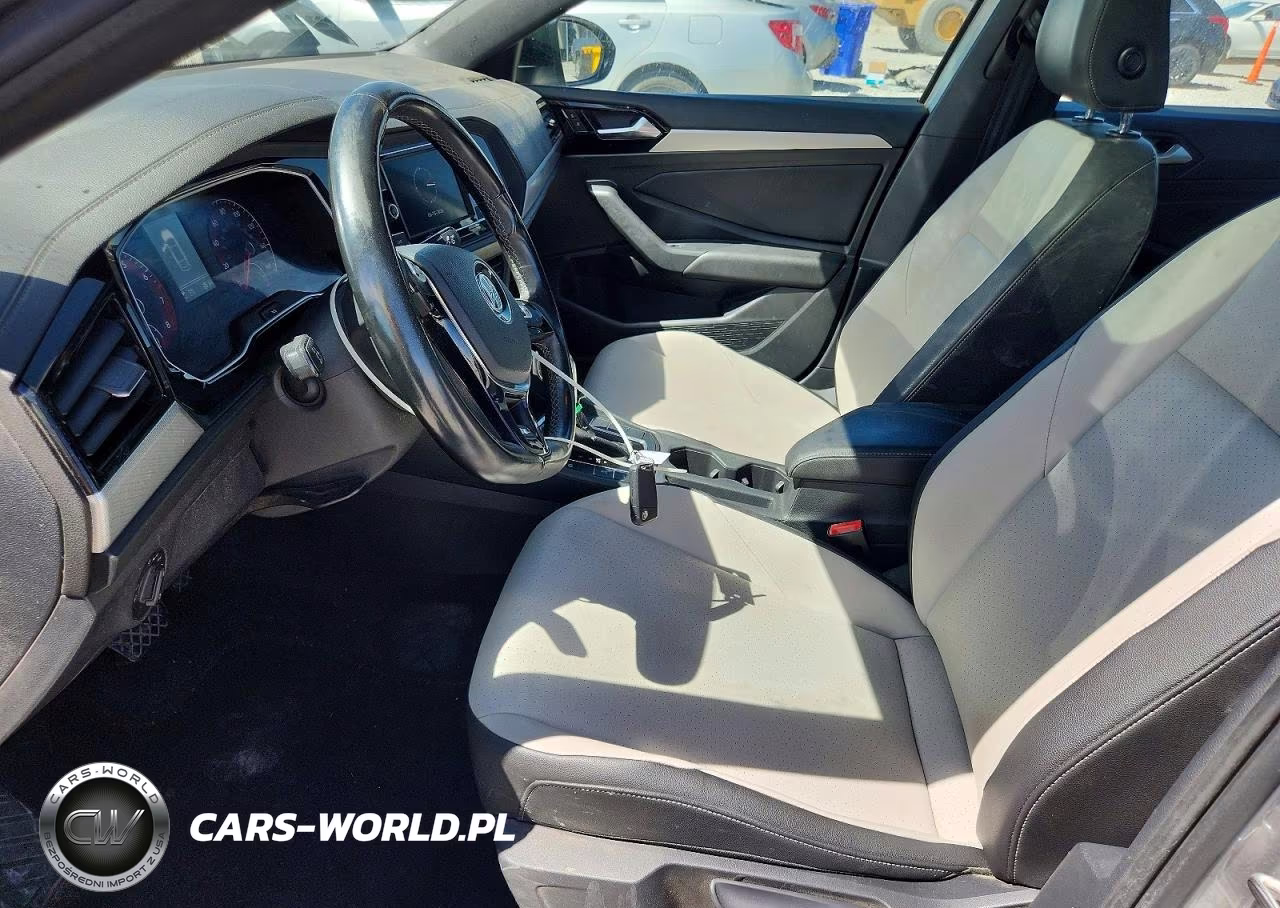 2019 Volkswagen Jetta VIN:3VWCB7BUXKM226897 - 7