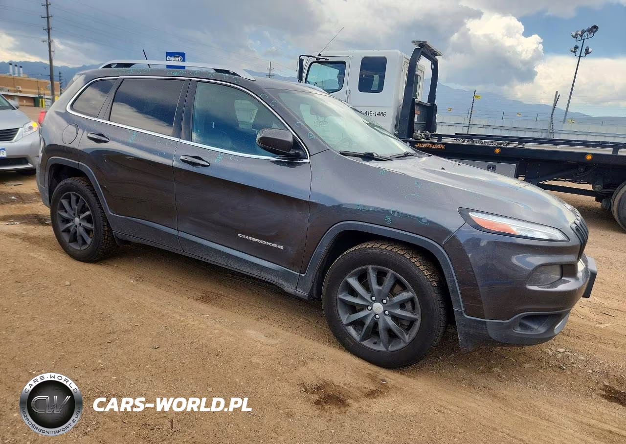 2015 Jeep Cherokee Limited VIN:1C4PJMDS0FW779551 - 4