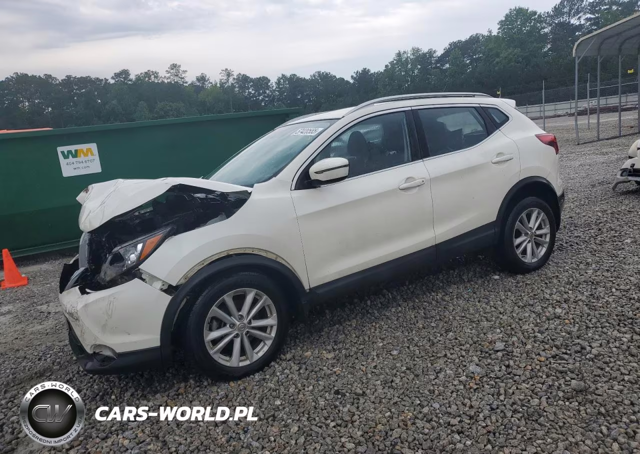 2017 Nissan Rogue Sport S – zdjęcie 1 z 13