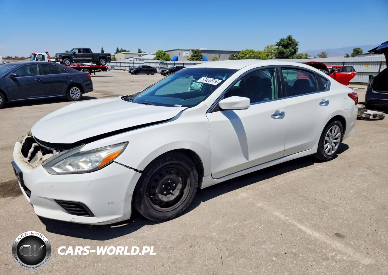2017 Nissan Altima 2.5 S – zdjęcie 1 z 12