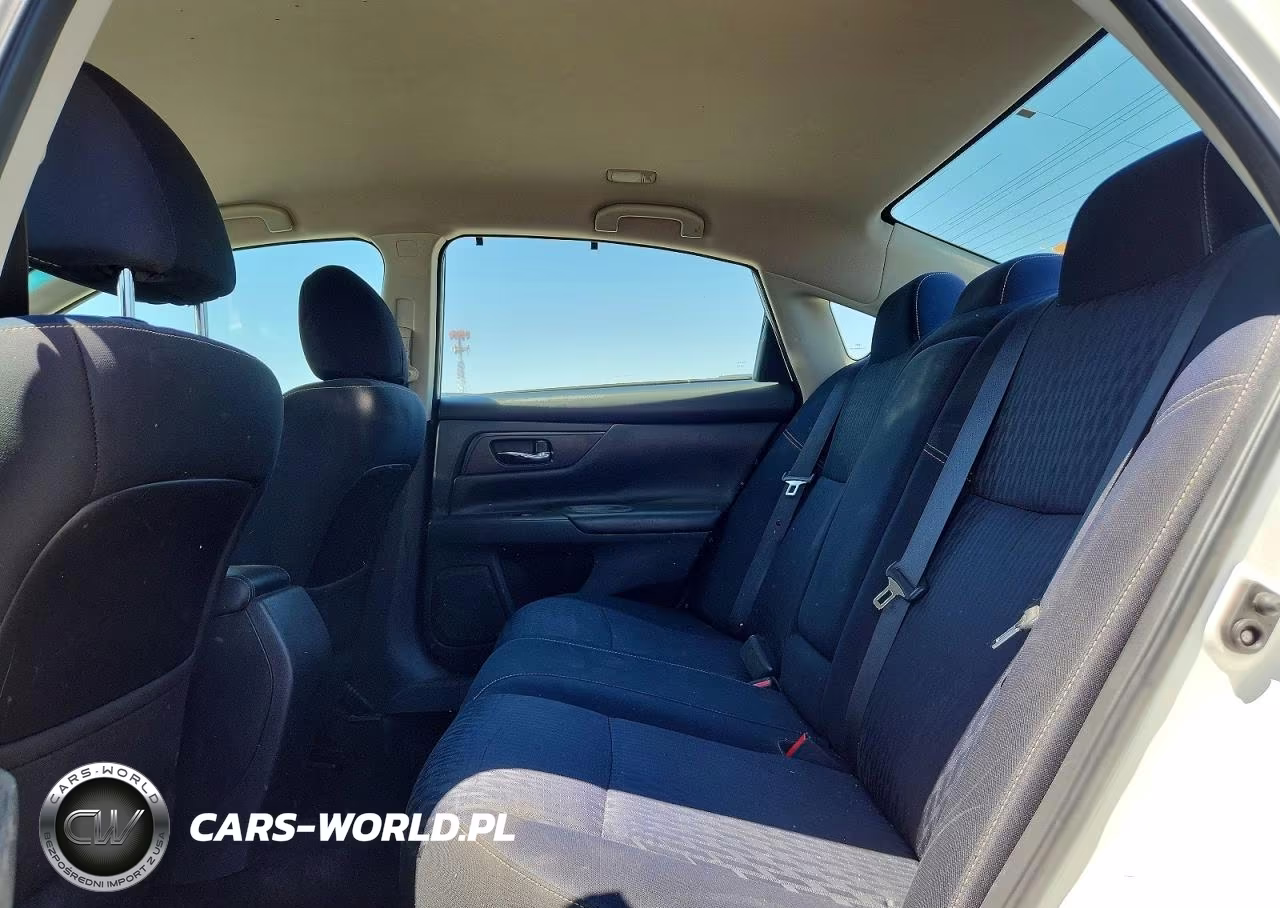 2017 Nissan Altima 2.5 S VIN:1N4AL3AP1HN346958 - 10