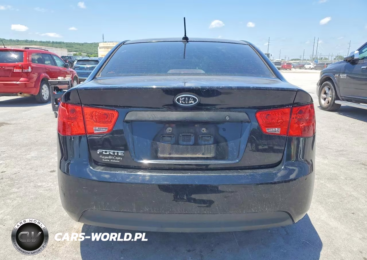 2013 Kia Forte Lx VIN:KNAFT4A21D5708885 - 6