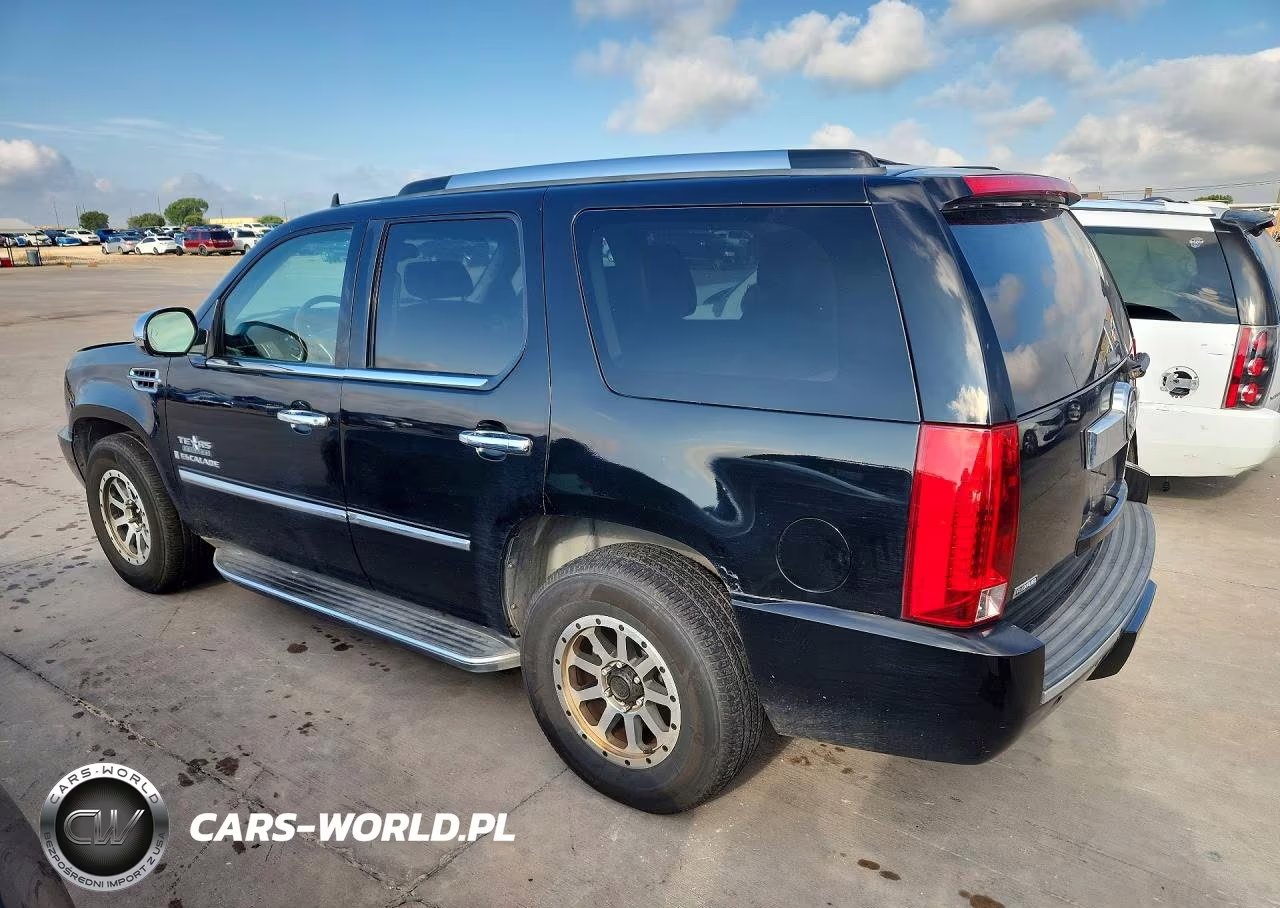 2009 Cadillac Escalade Luxury VIN:1GYFK232X9R144056 - 2