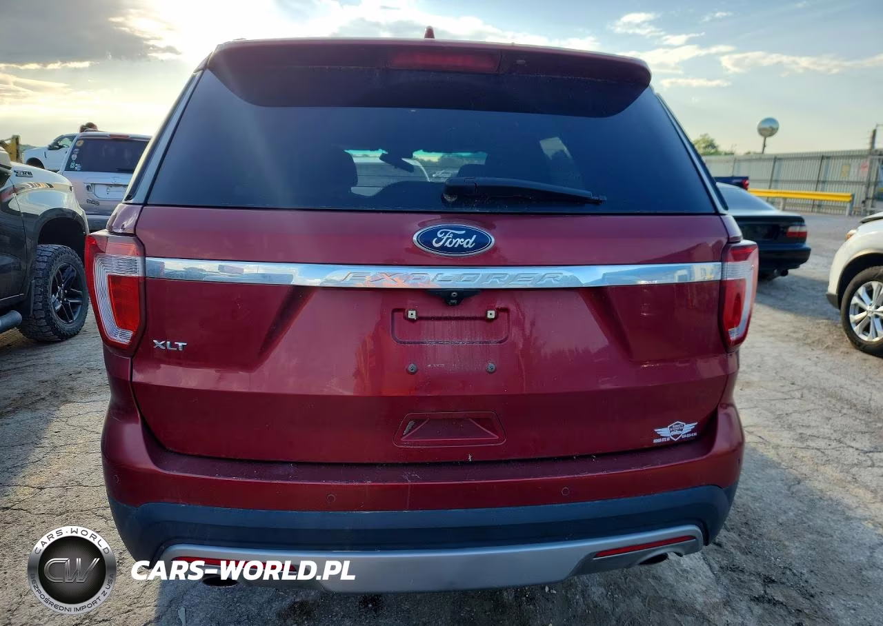 2017 Ford Explorer Xlt VIN:1FM5K7D85HGD16730 - 6