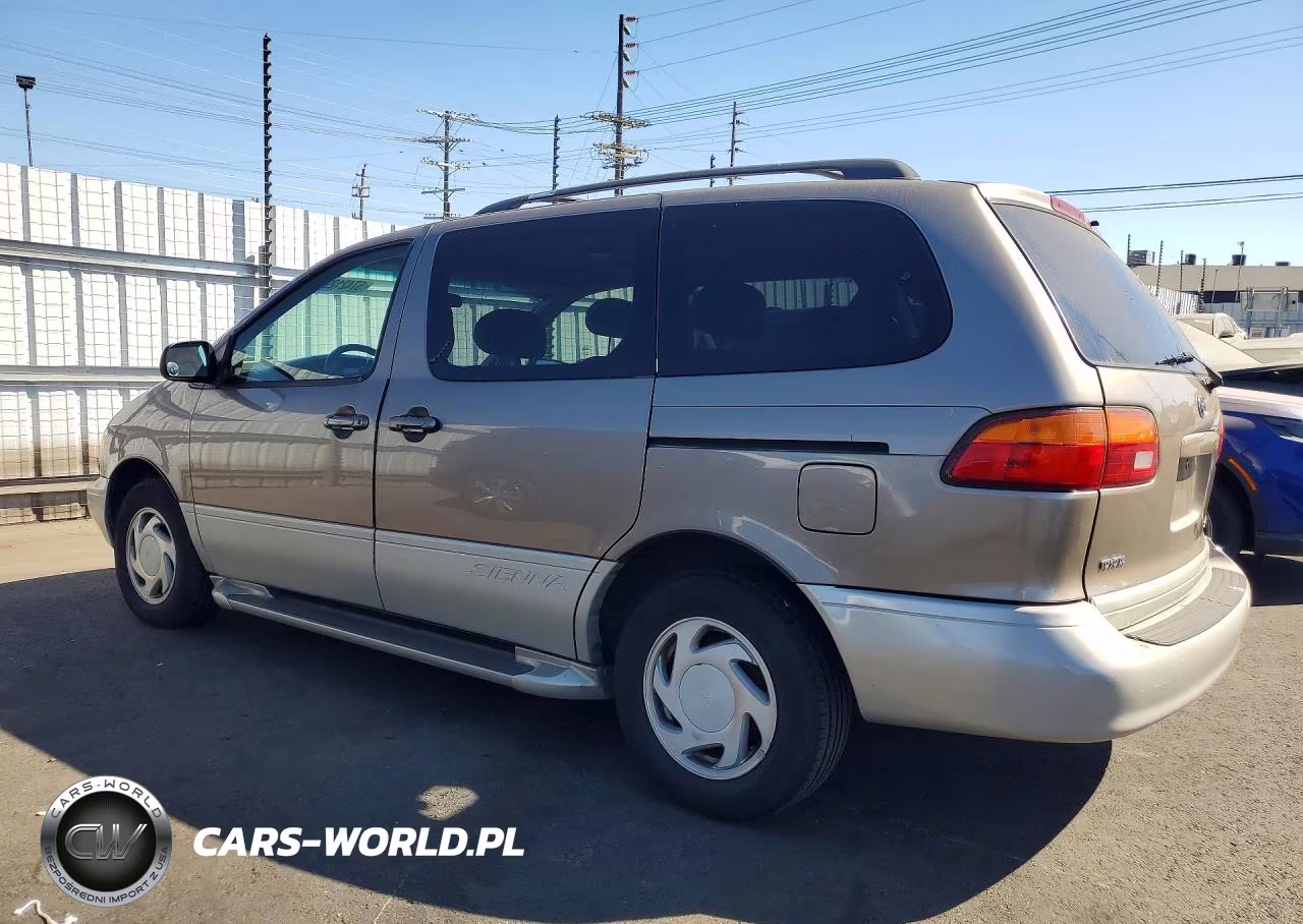1999 Toyota Sienna Xle VIN:4T3ZF13C9XU112285 - 2