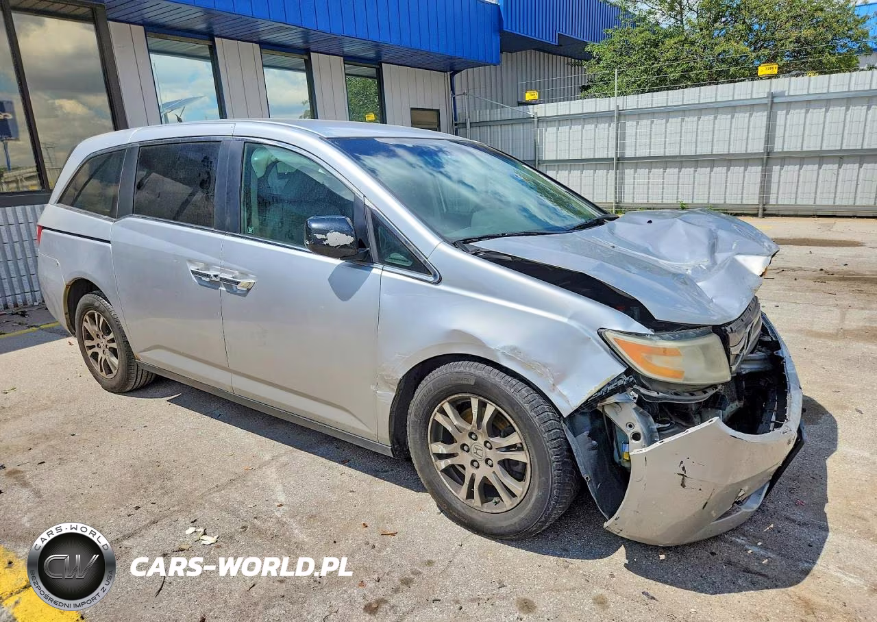 2011 Honda Odyssey Ex VIN:5FNRL5H47BB095678 - 4