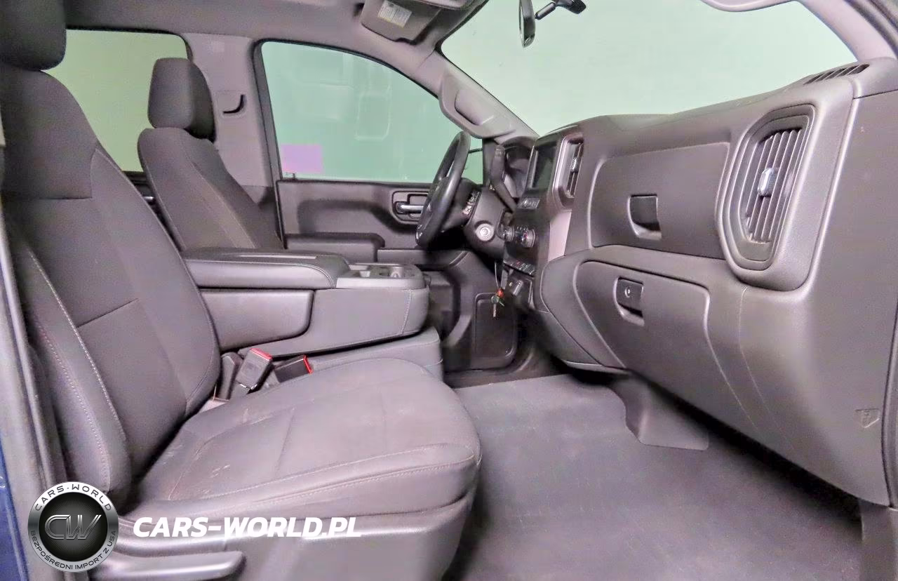 2020 Chevrolet Silverado C1500 Custom VIN:3GCPWBEH6LG171696 - 5