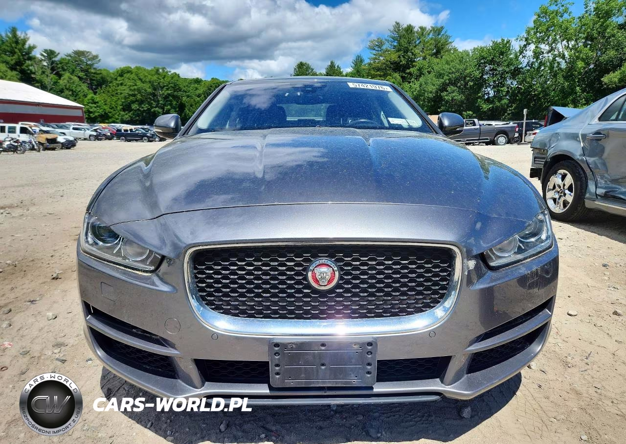 2019 Jaguar Xe Premium VIN:SAJAJ4FX1KCP50927 - 5