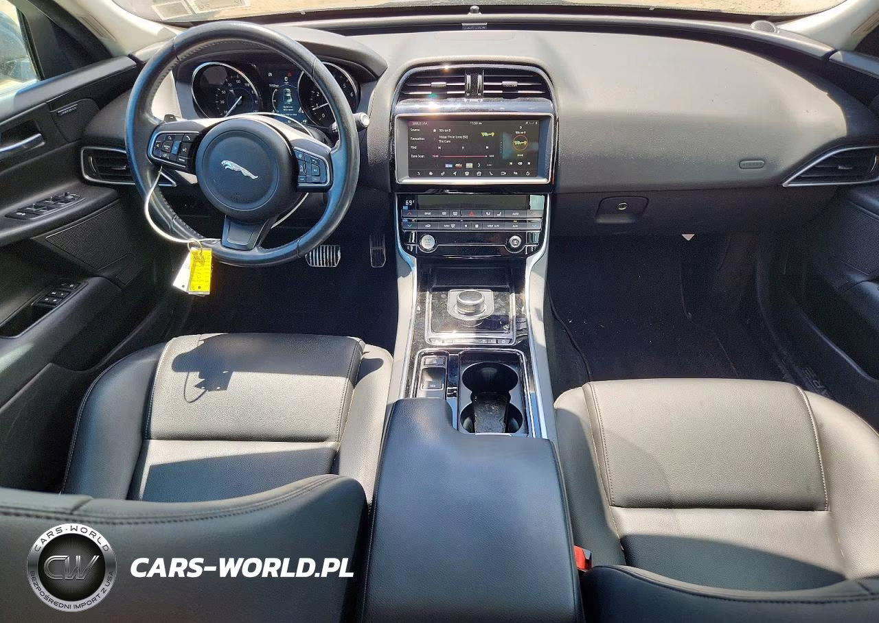 2019 Jaguar Xe Premium VIN:SAJAJ4FX1KCP50927 - 8