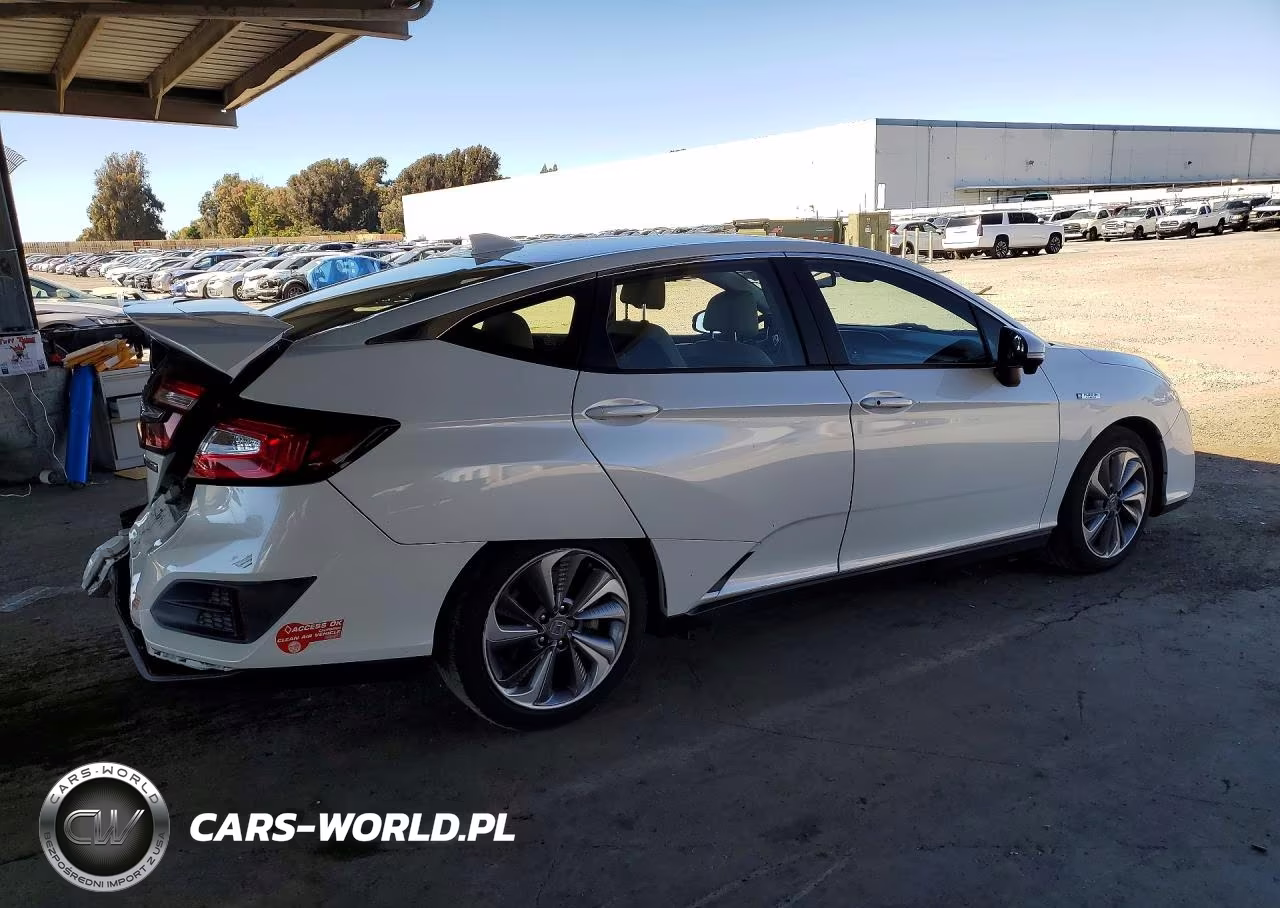 2018 Honda Clarity VIN:JHMZC5F14JC009195 - 3