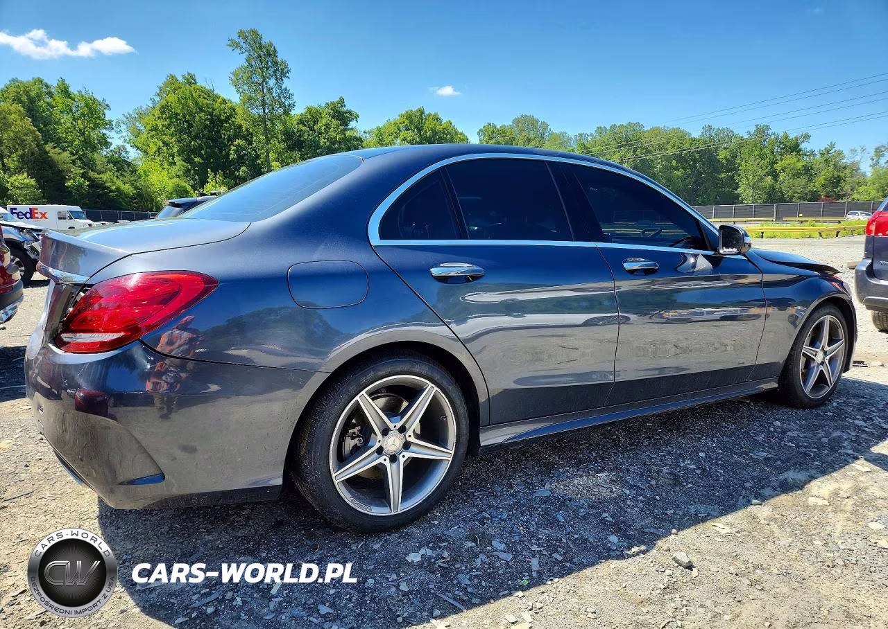 2015 Mercedes-Benz C 400 4Matic VIN:55SWF6GB9FU027774 - 3