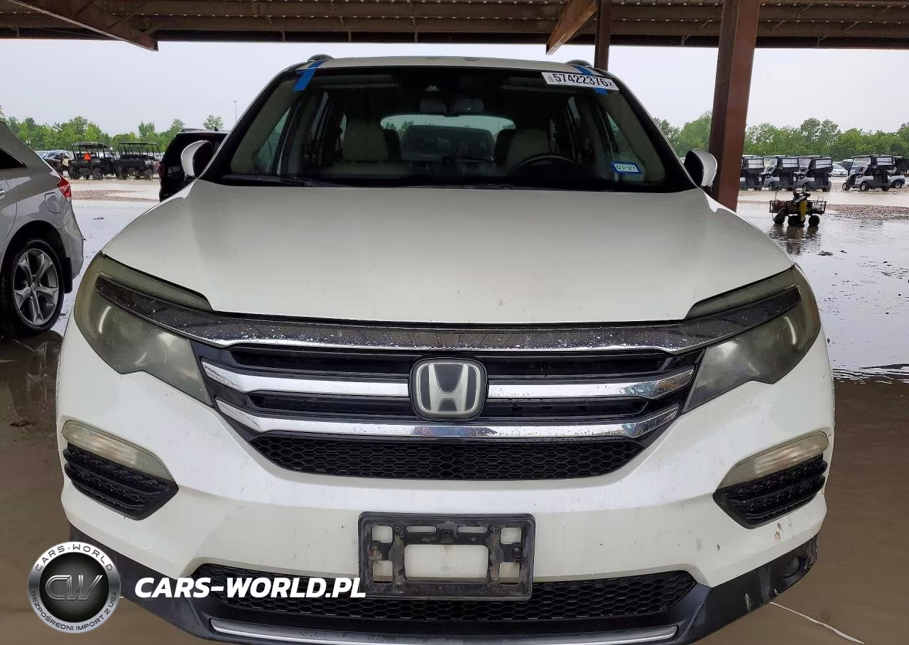 2016 Honda Pilot Touring VIN:5FNYF5H96GB030018 - 5