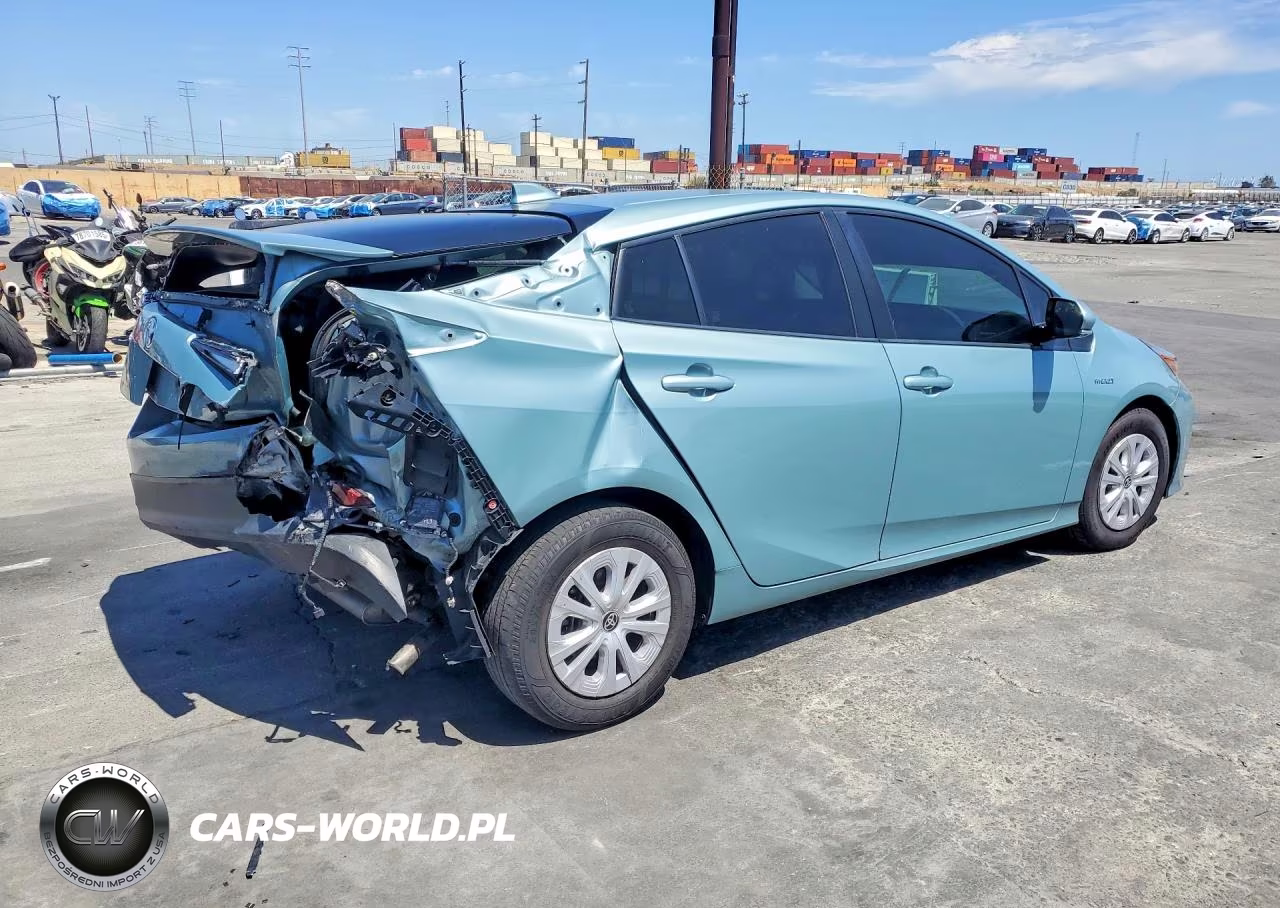 2020 Toyota Prius Le VIN:JTDKARFU0L3111784 - 3
