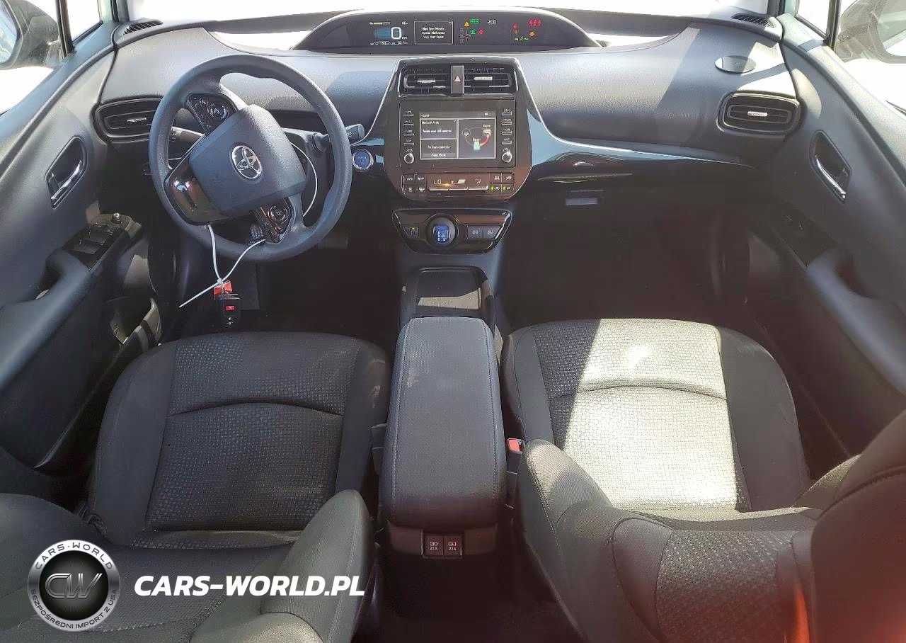 2020 Toyota Prius Le VIN:JTDKARFU0L3111784 - 8