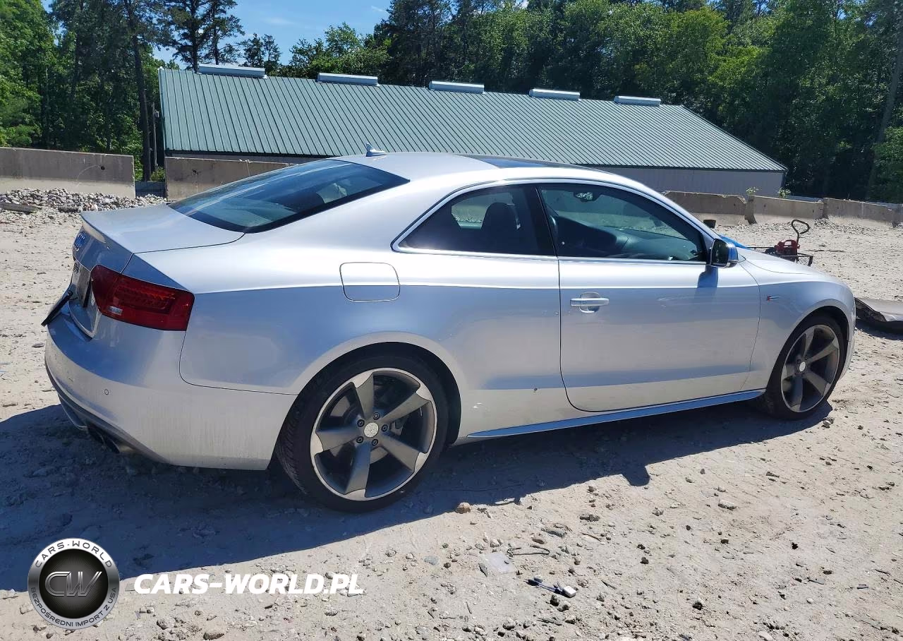 2013 Audi S5 Prestige VIN:WAUVGAFR1DA006481 - 3