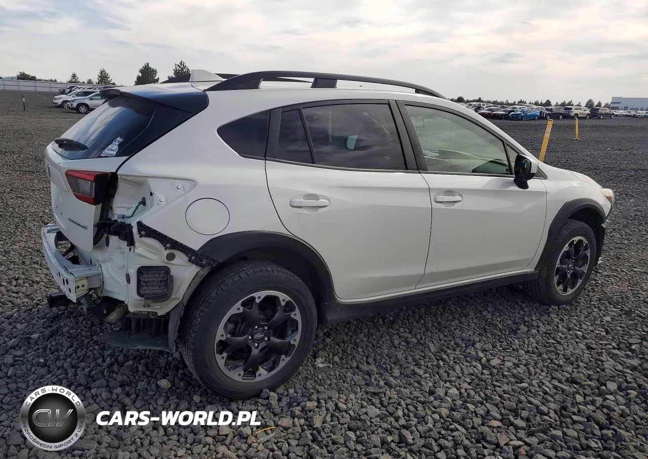 2023 Subaru Crosstrek Premium VIN:JF2GTAPC0P8320363 - 3