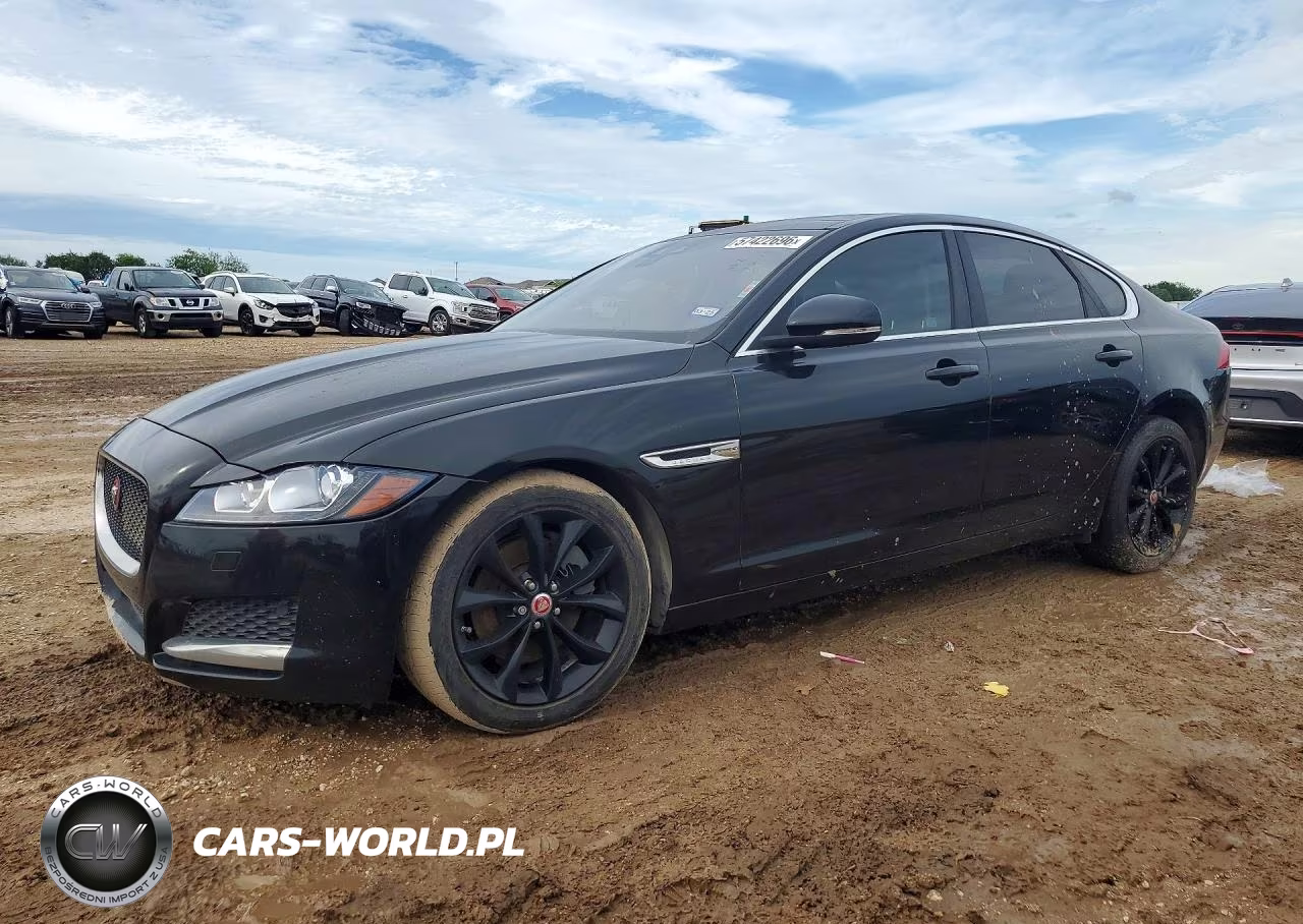 2017 Jaguar Xf Premium – zdjęcie 1 z 12