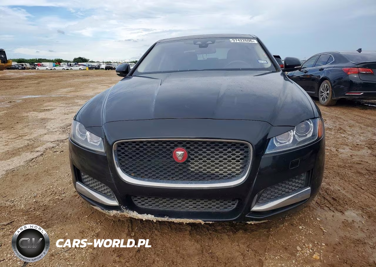 2017 Jaguar Xf Premium VIN:SAJBD4BN4HCY46253 - 5