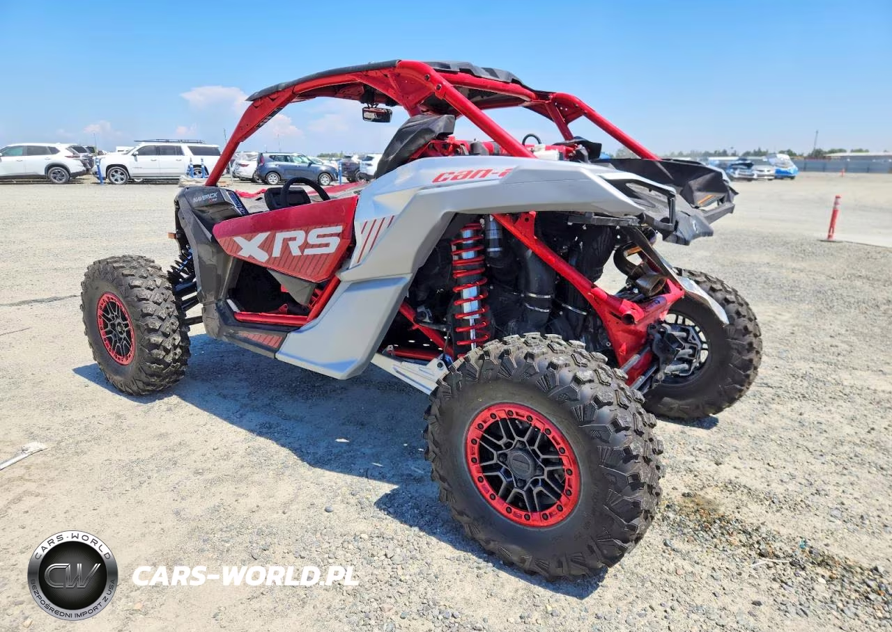 2025 Can-Am Maverick X3 Utility Vehicle VIN:3JBVXAV22SE000662 - 3