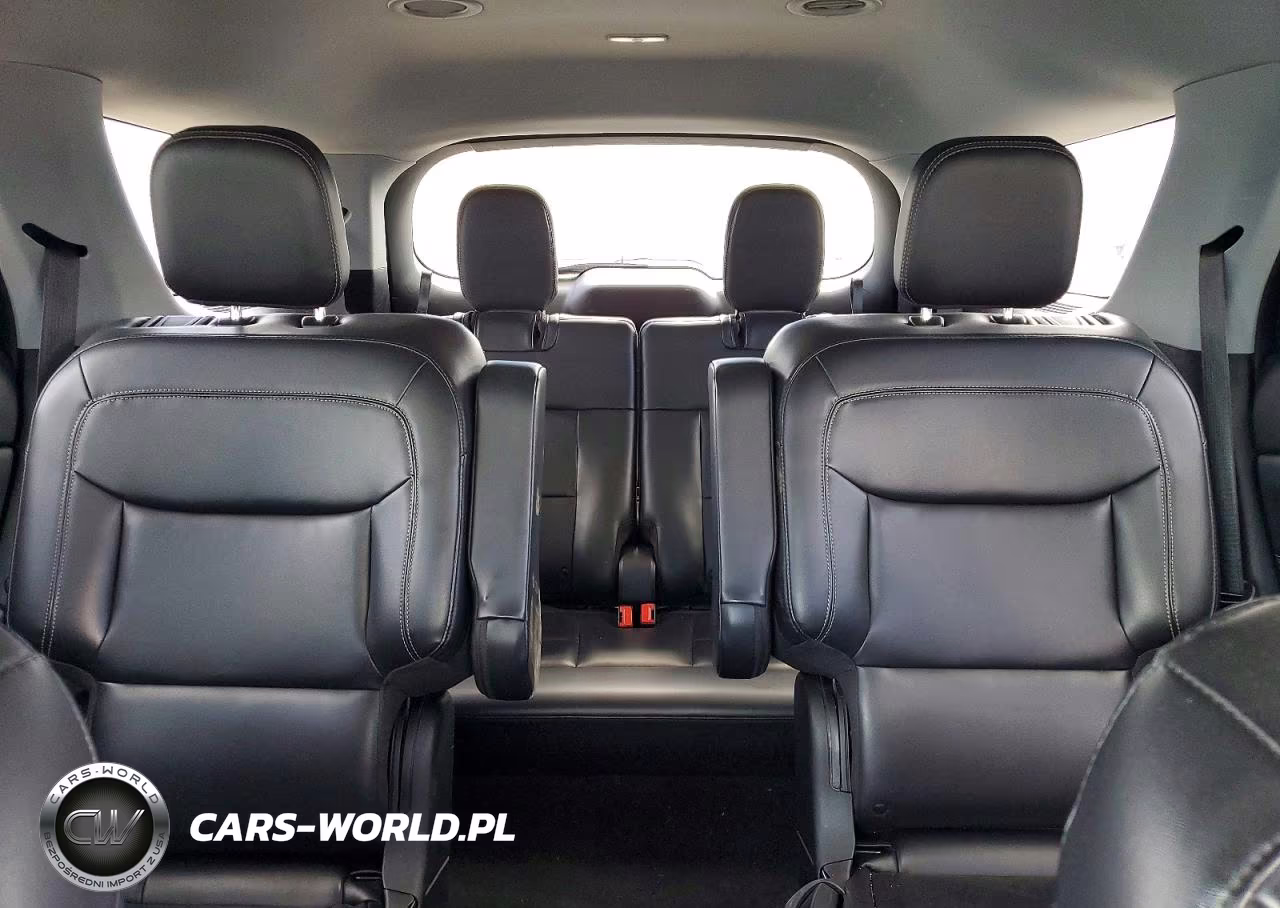 2021 Ford Explorer Xlt VIN:1FMSK8DHXMGB78136 - 10