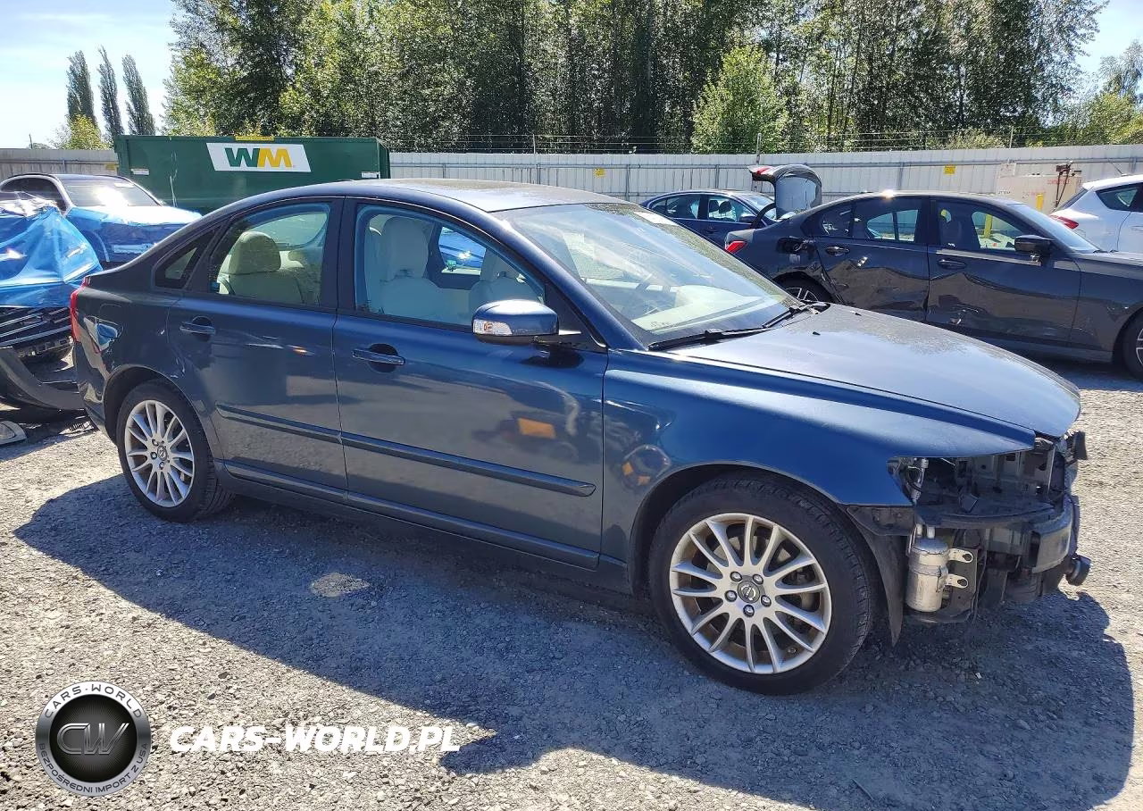 2011 Volvo S40 T5 VIN:YV1672MS6B2534991 - 4