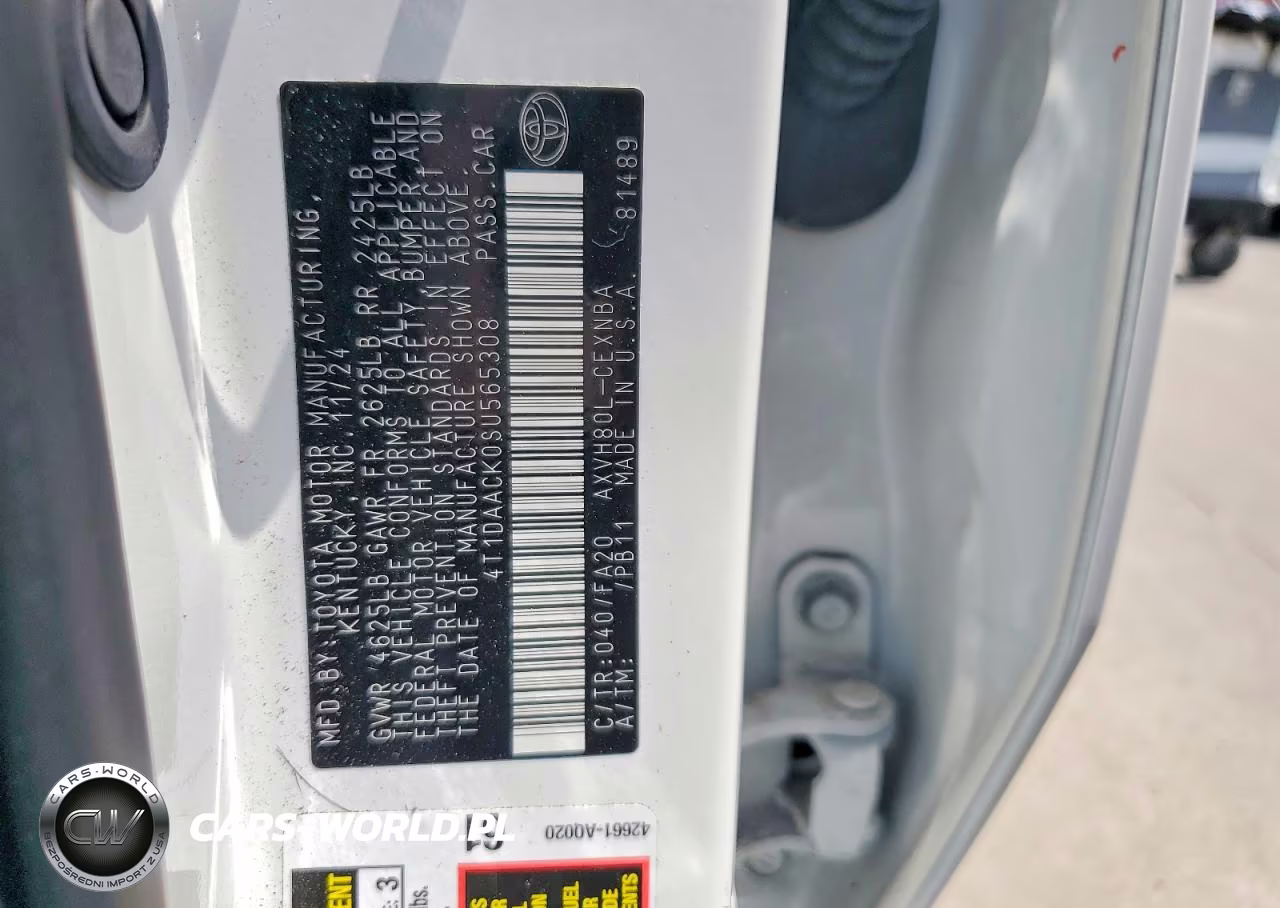2025 Toyota Camry Le VIN:4T1DAACK0SU565308 - 12