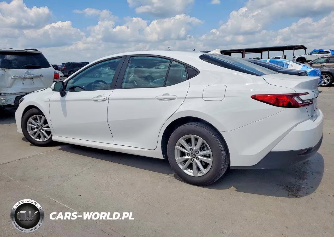2025 Toyota Camry Le VIN:4T1DAACK0SU565308 - 2
