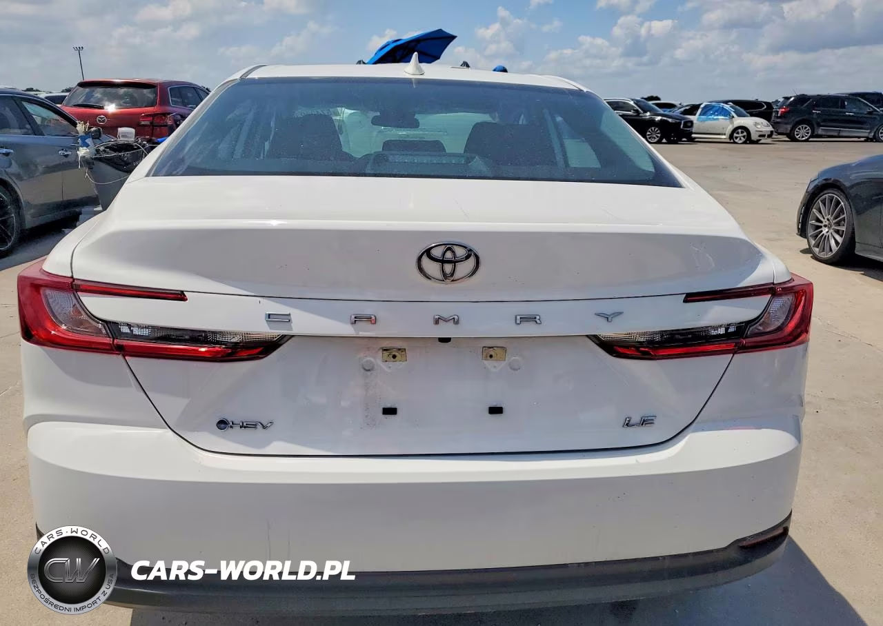 2025 Toyota Camry Le VIN:4T1DAACK0SU565308 - 6