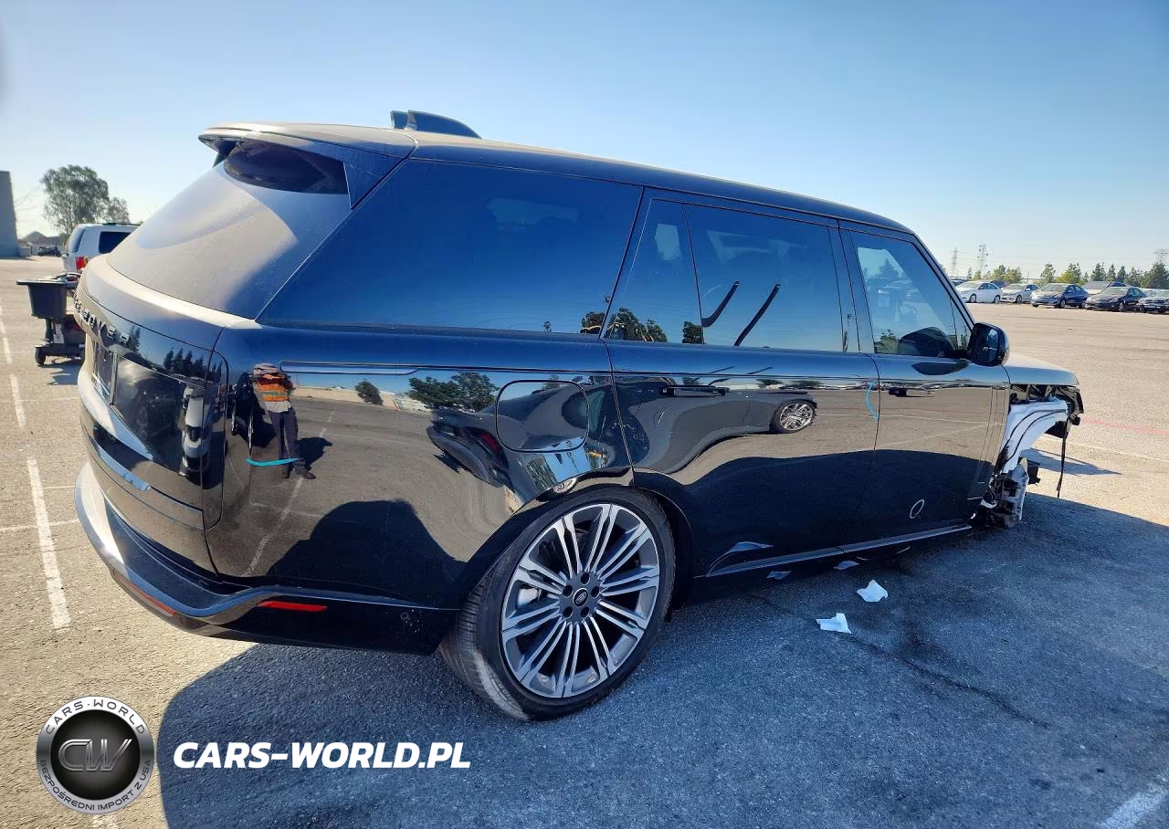 2023 Land Rover Range Rover Se VIN:SALKPBE73PA074113 - 3