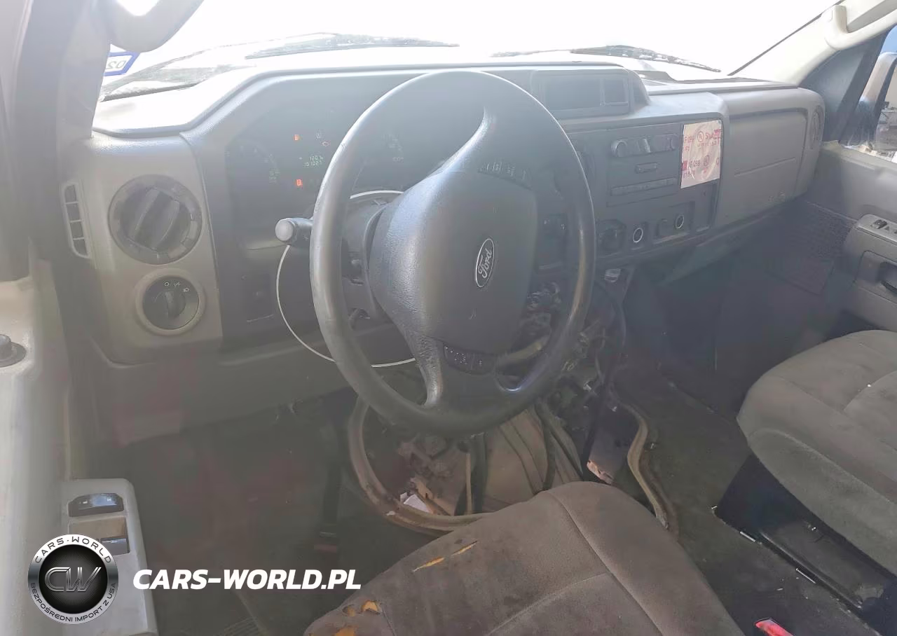 2010 Ford Econoline E150 Van VIN:1FTNE1EW4ADA46743 - 8