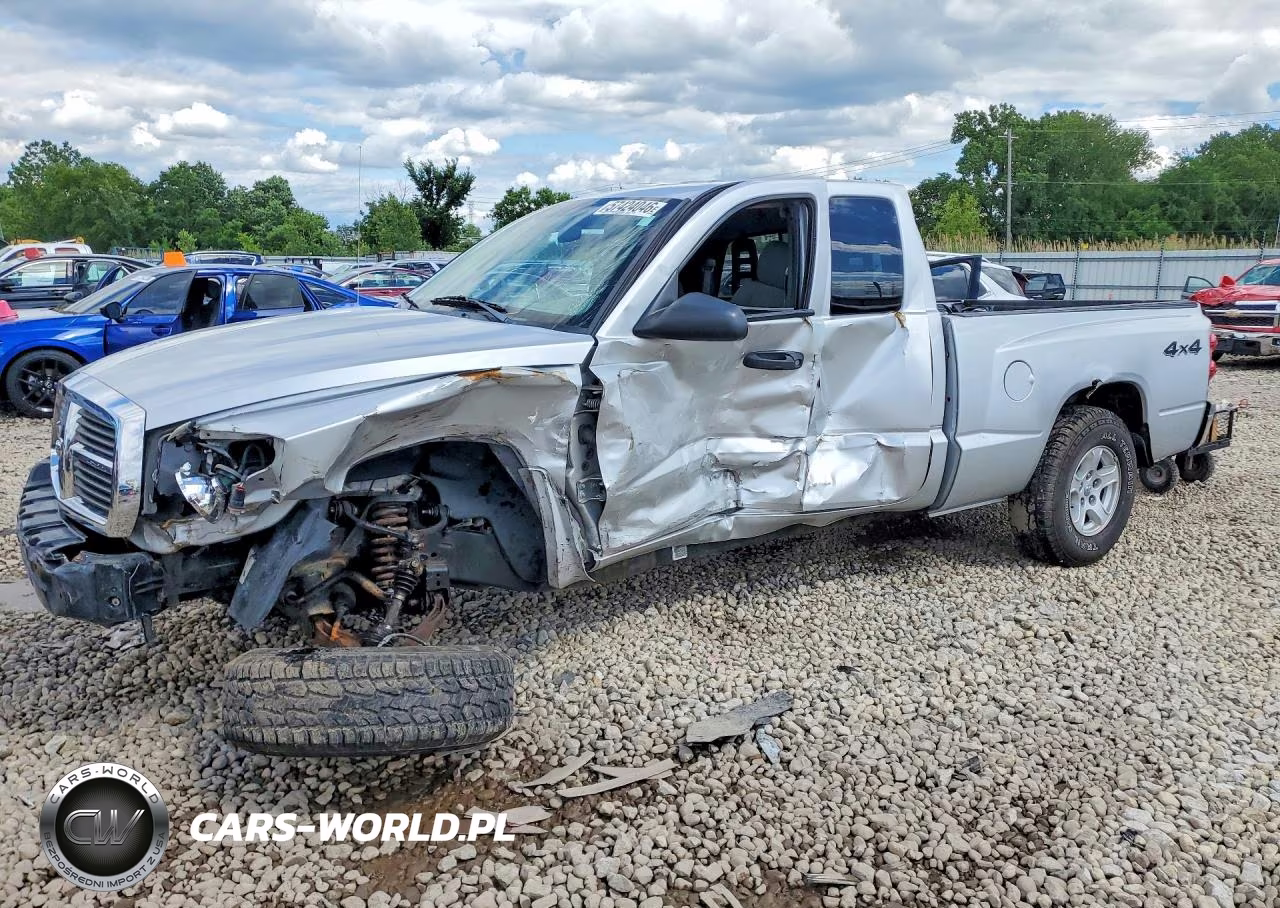 2005 Dodge Dakota Slt