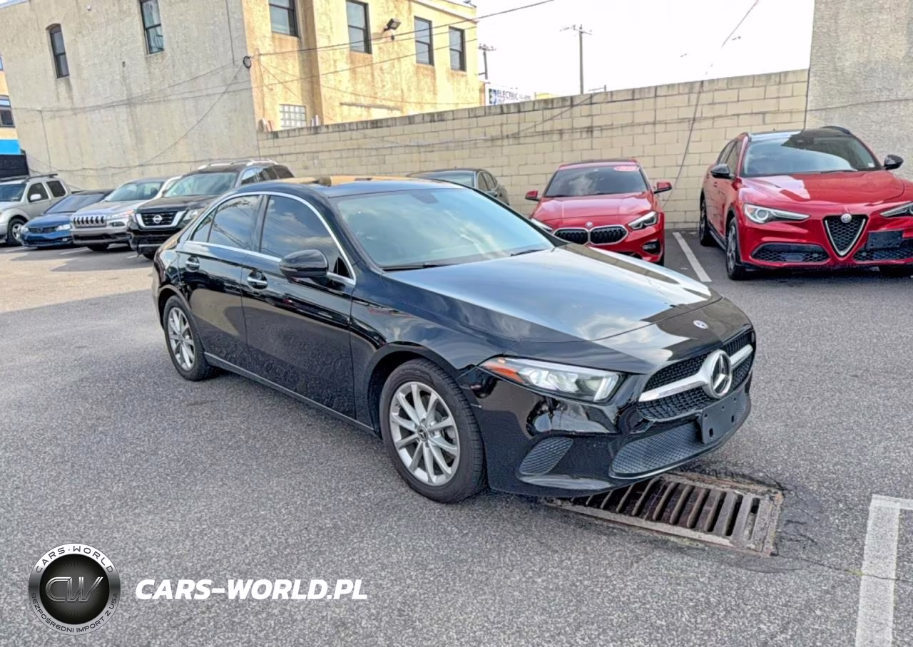 2020 Mercedes-Benz A 220 4Matic – zdjęcie 1 z 10