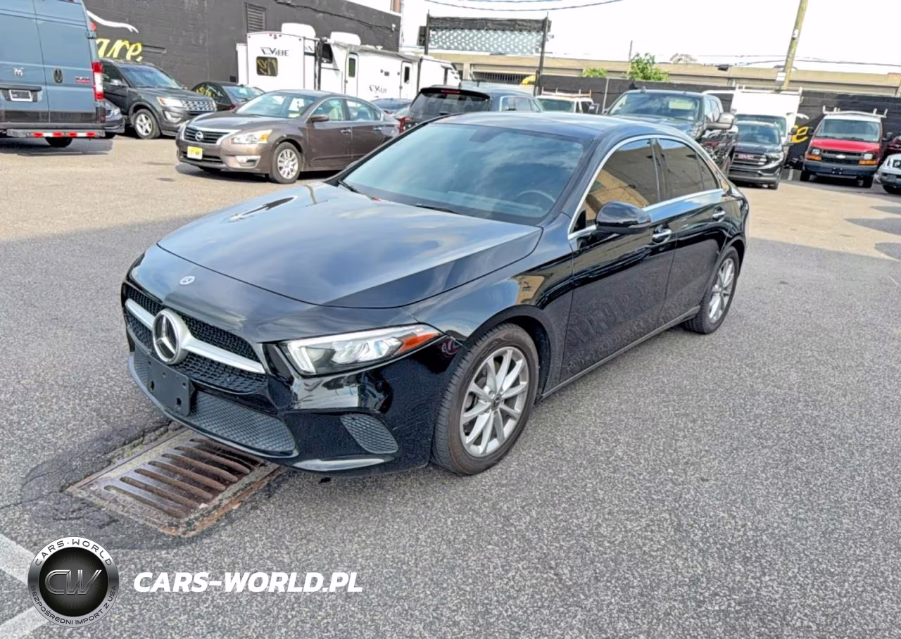 2020 Mercedes-Benz A 220 4Matic VIN:W1K3G4FB4LW046477 - 2