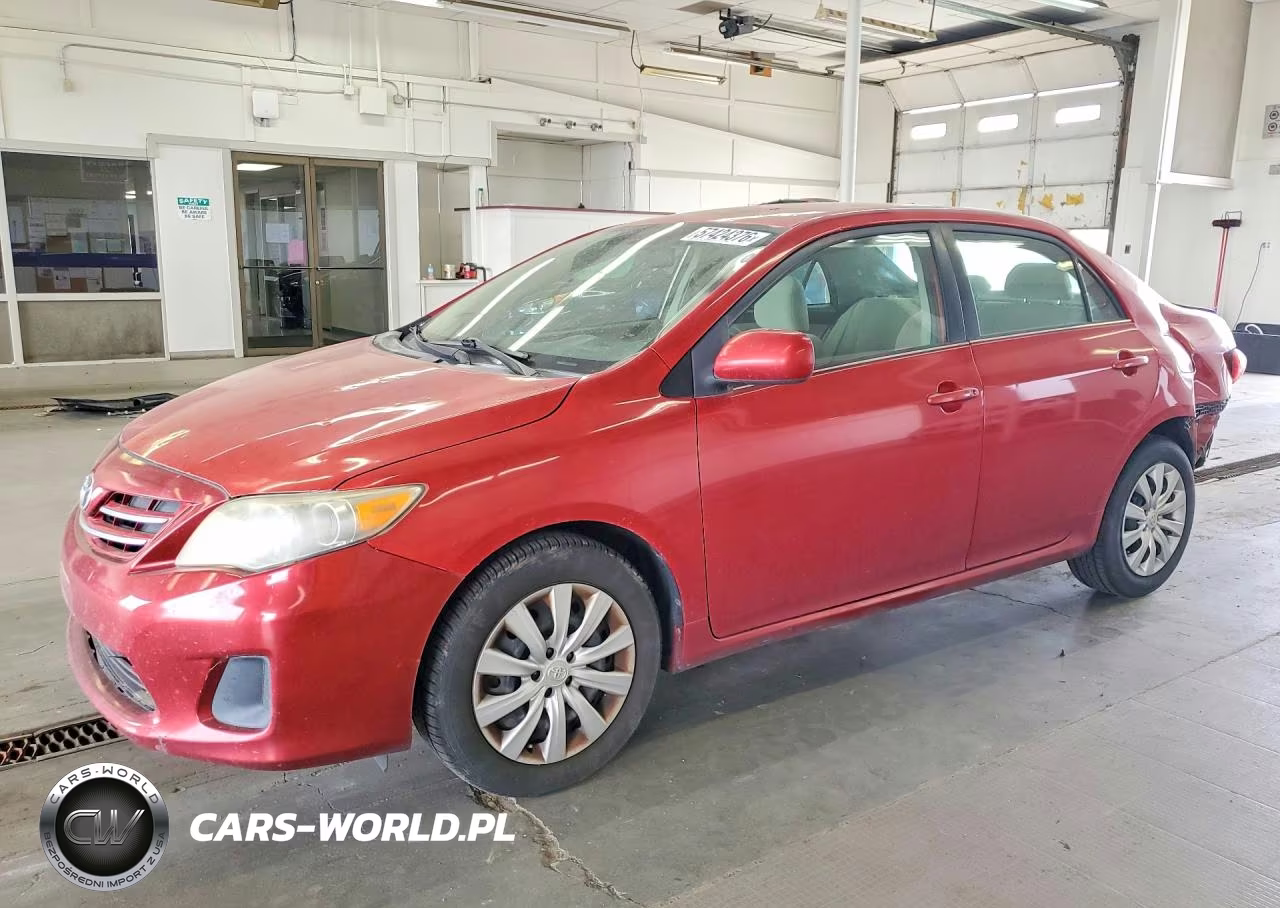 2013 Toyota Corolla Le – zdjęcie 1 z 12