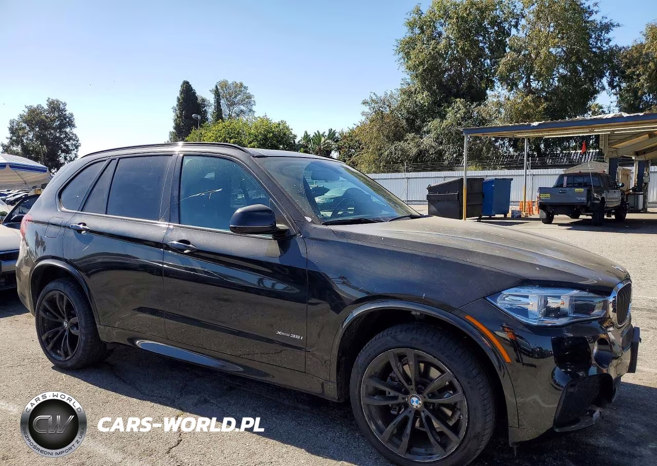 2018 BMW X5 xDrive35I VIN:5UXKR0C5XJ0X98738 - 4