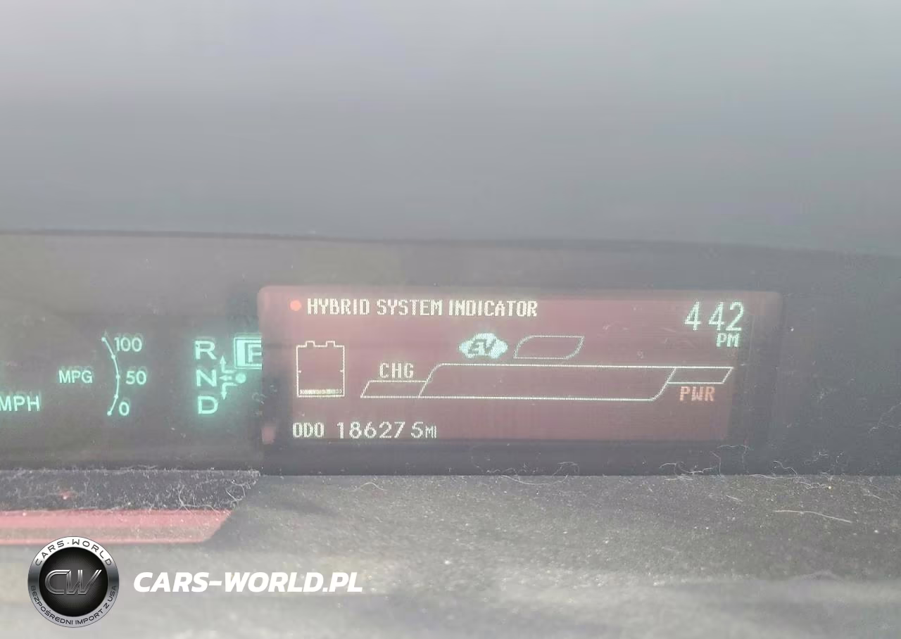 2013 Toyota Prius Two VIN:JTDKN3DU6D1712411 - 9