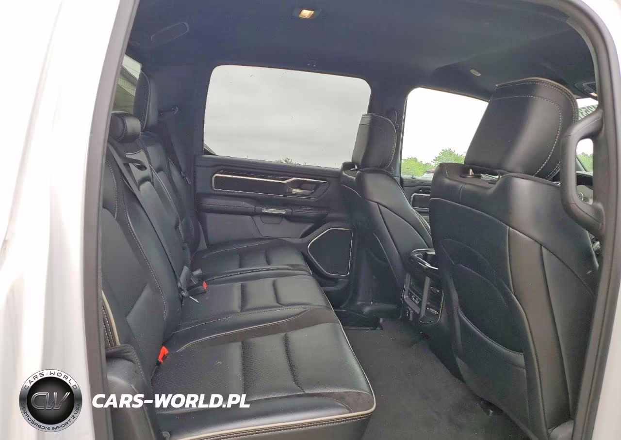 2021 Ram 1500 Laramie VIN:1C6SRFJT5MN737933 - 10