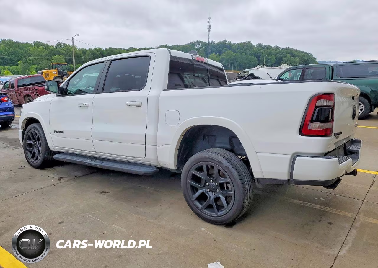 2021 Ram 1500 Laramie VIN:1C6SRFJT5MN737933 - 2