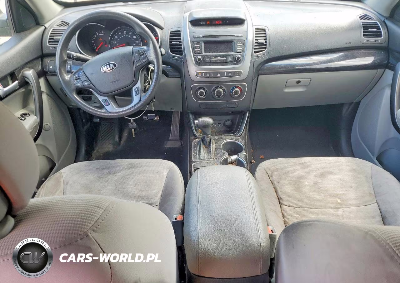 2015 Kia Sorento Lx VIN:5XYKT3A60FG629622 - 8