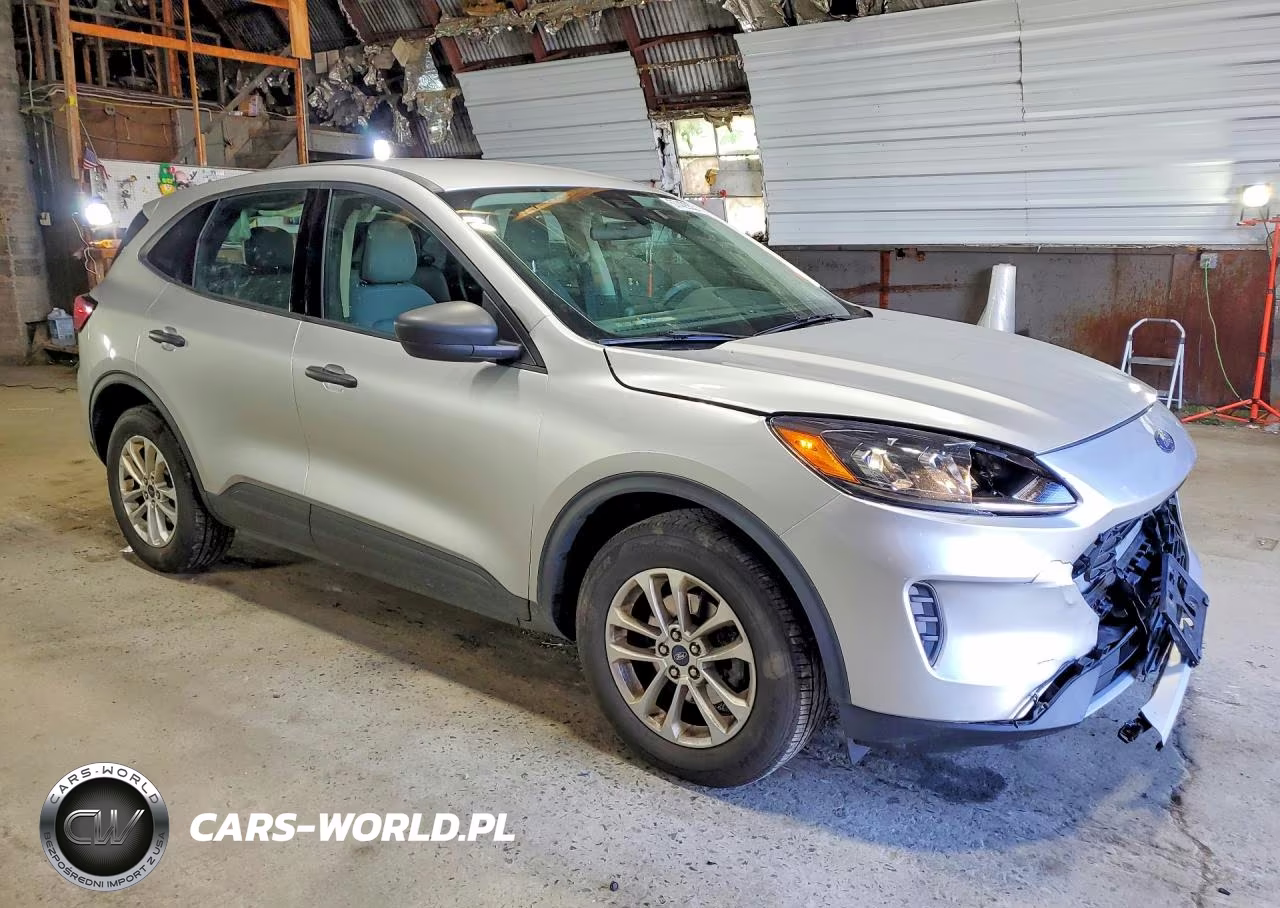 2020 Ford Escape S VIN:1FMCU9F62LUC73452 - 4