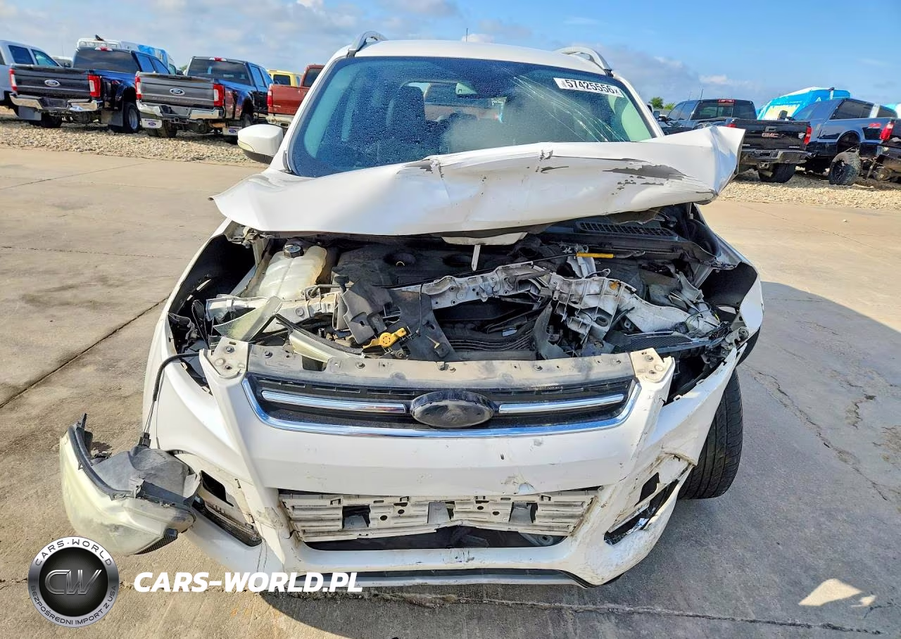 2015 Ford Escape Titanium VIN:1FMCU9J95FUC67361 - 5