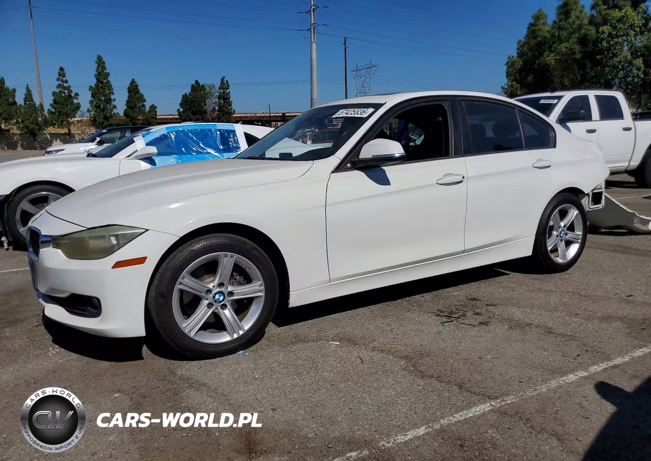 2013 BMW 328 I – zdjęcie 1 z 13