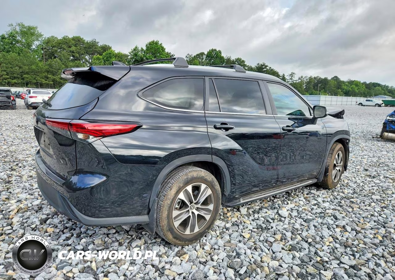 2023 Toyota Highlander Xle VIN:5TDKDRAH5PS522880 - 3