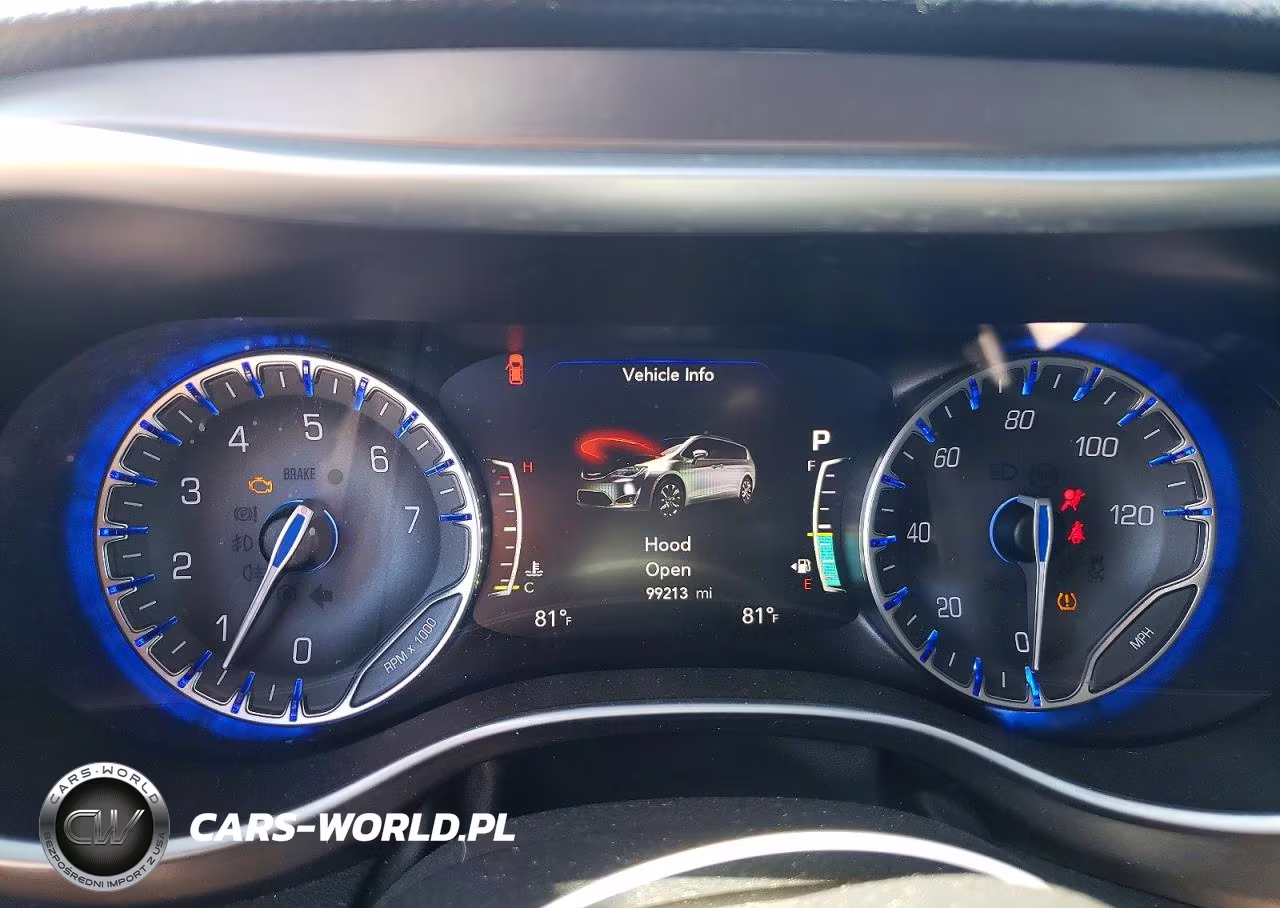2018 Chrysler Pacifica Limited VIN:2C4RC1GG4JR104215 - 9