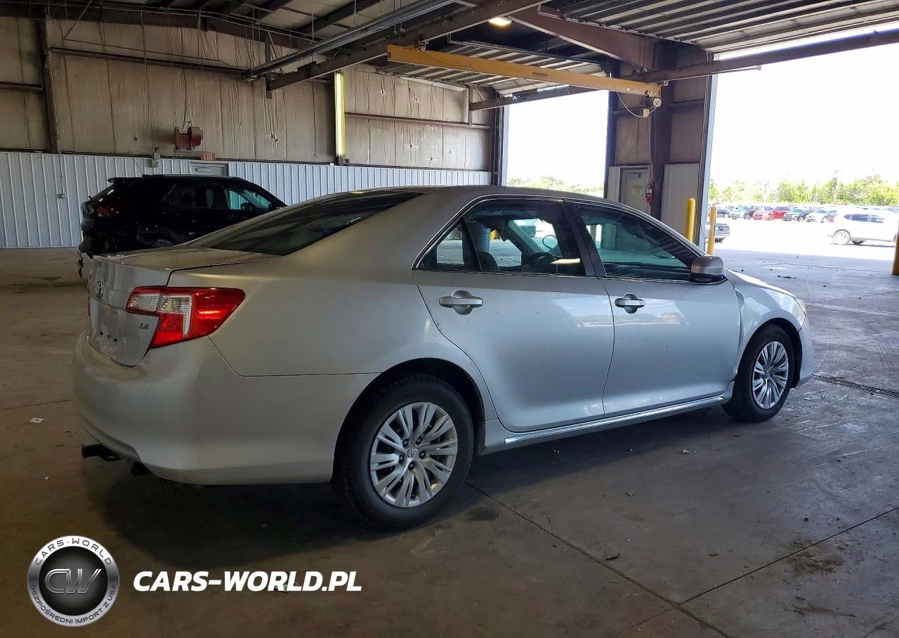 2012 Toyota Camry Le VIN:4T4BF1FK7CR195972 - 3