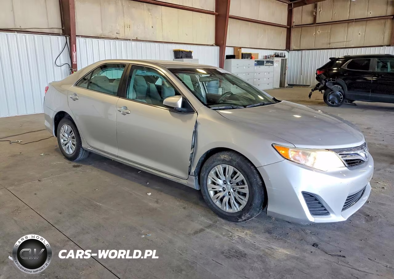 2012 Toyota Camry Le VIN:4T4BF1FK7CR195972 - 4