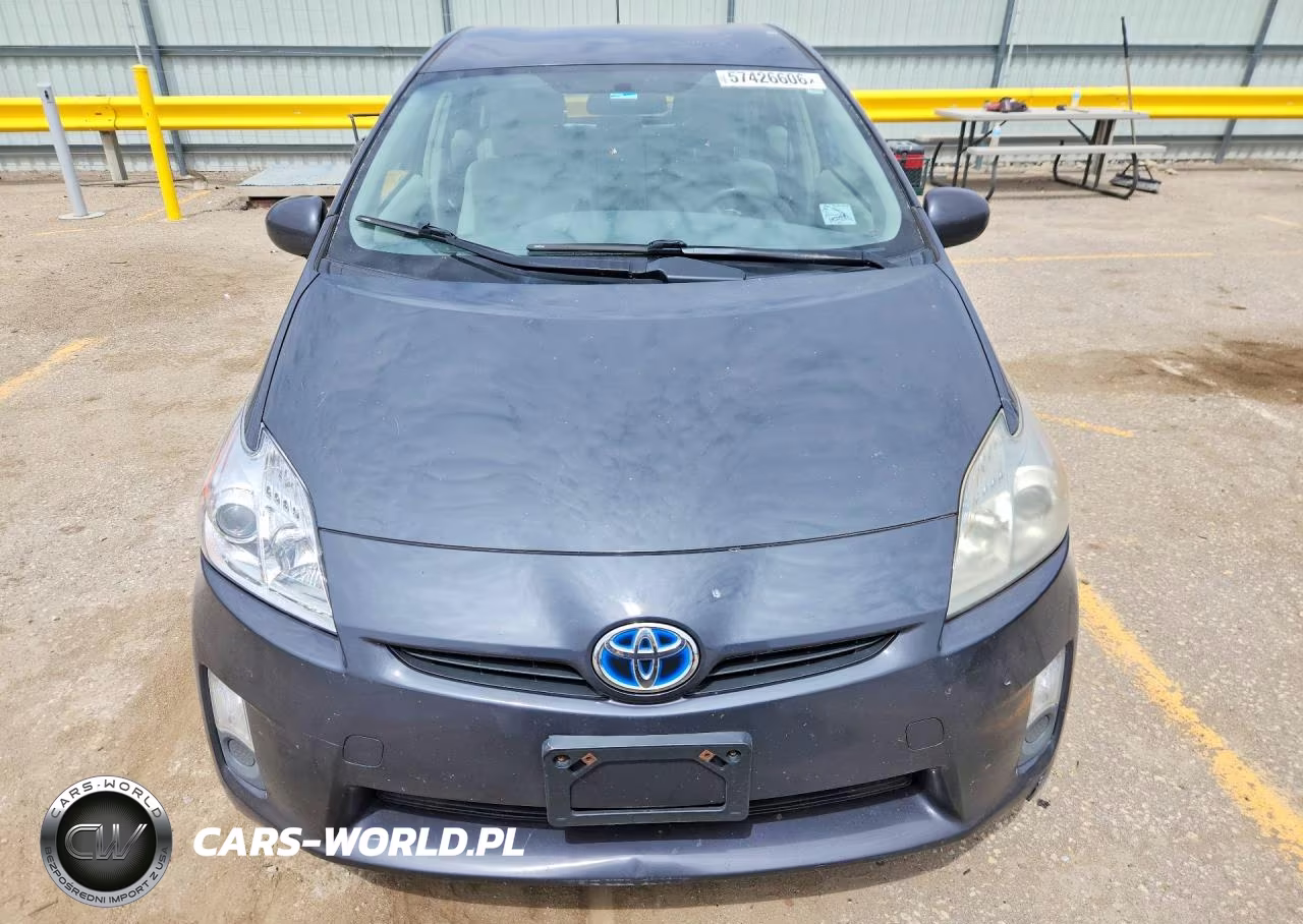 2011 Toyota Prius Two VIN:JTDKN3DUXB5368961 - 5