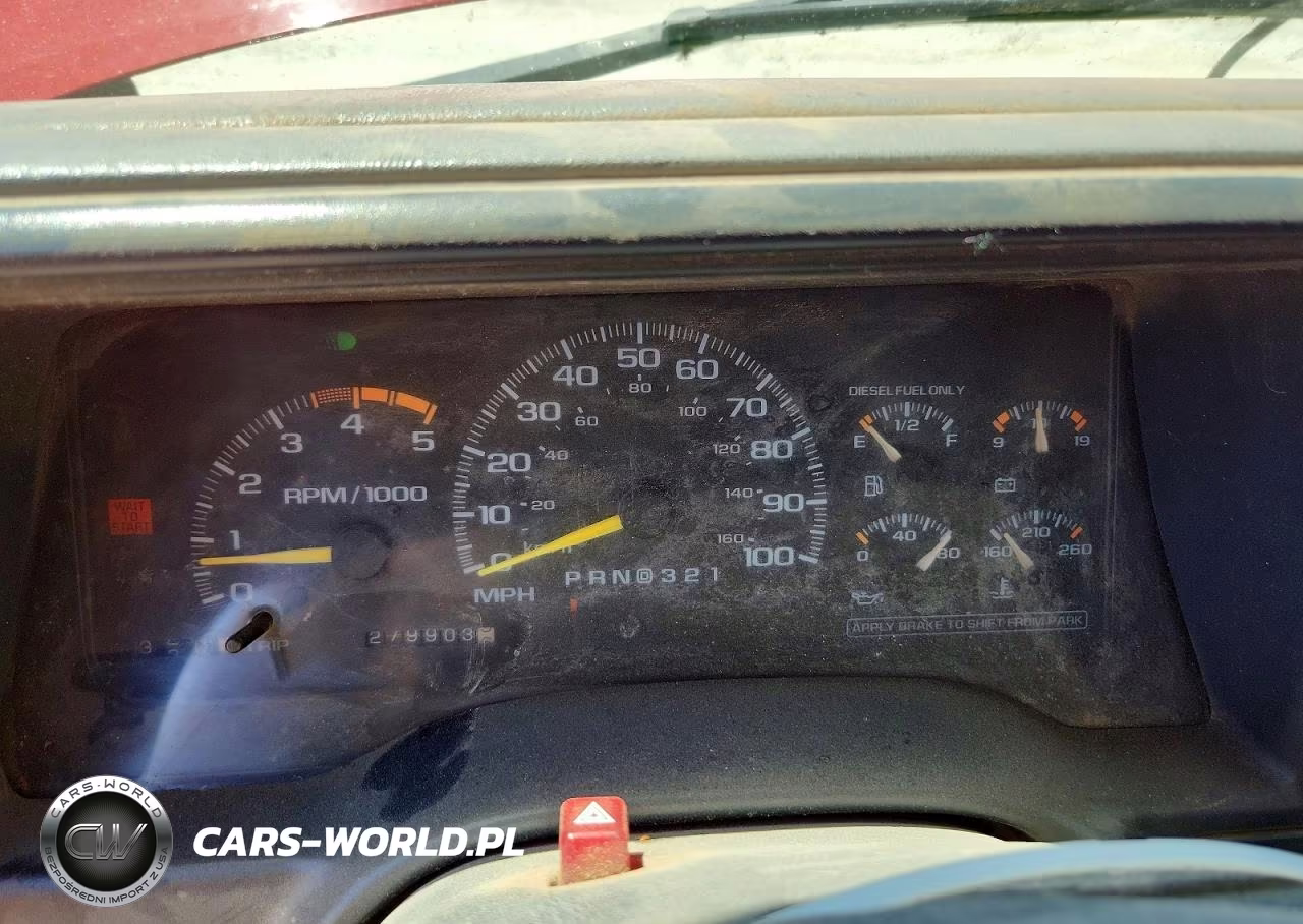 1998 Chevrolet Gmt-400 K3500 VIN:1GCHK34F9WF018645 - 9